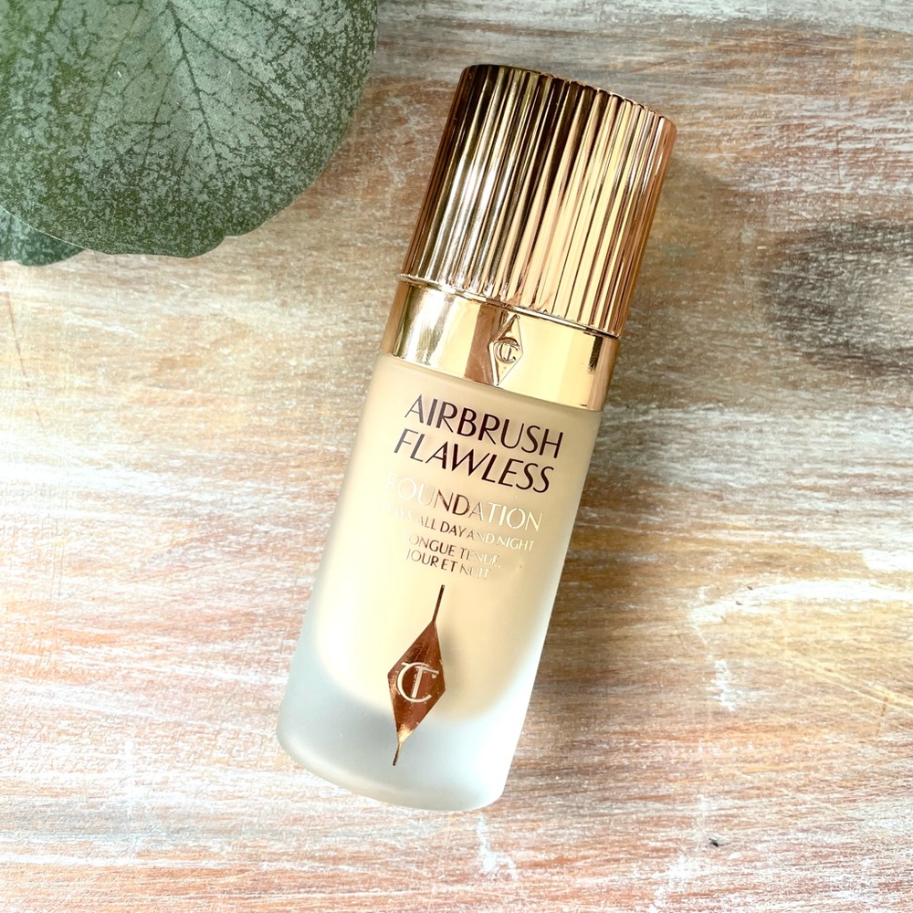 Charlotte Tilbury Airbrush Flawless Foundation 7N